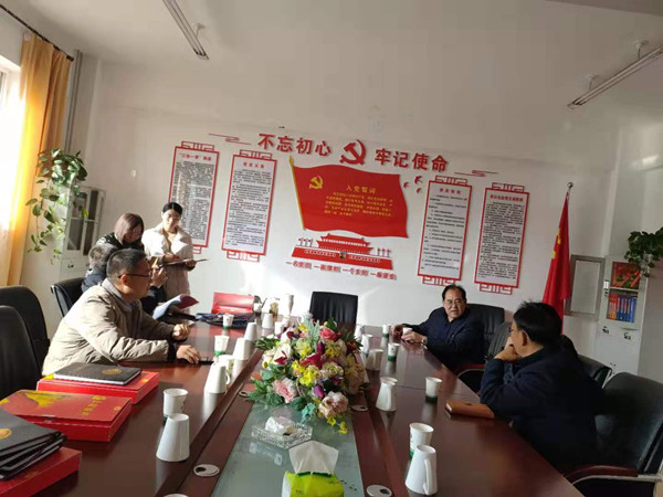 市委第三巡回指導組督查指導寧夏岳氏“不忘初心，牢記使命”主題教育工作